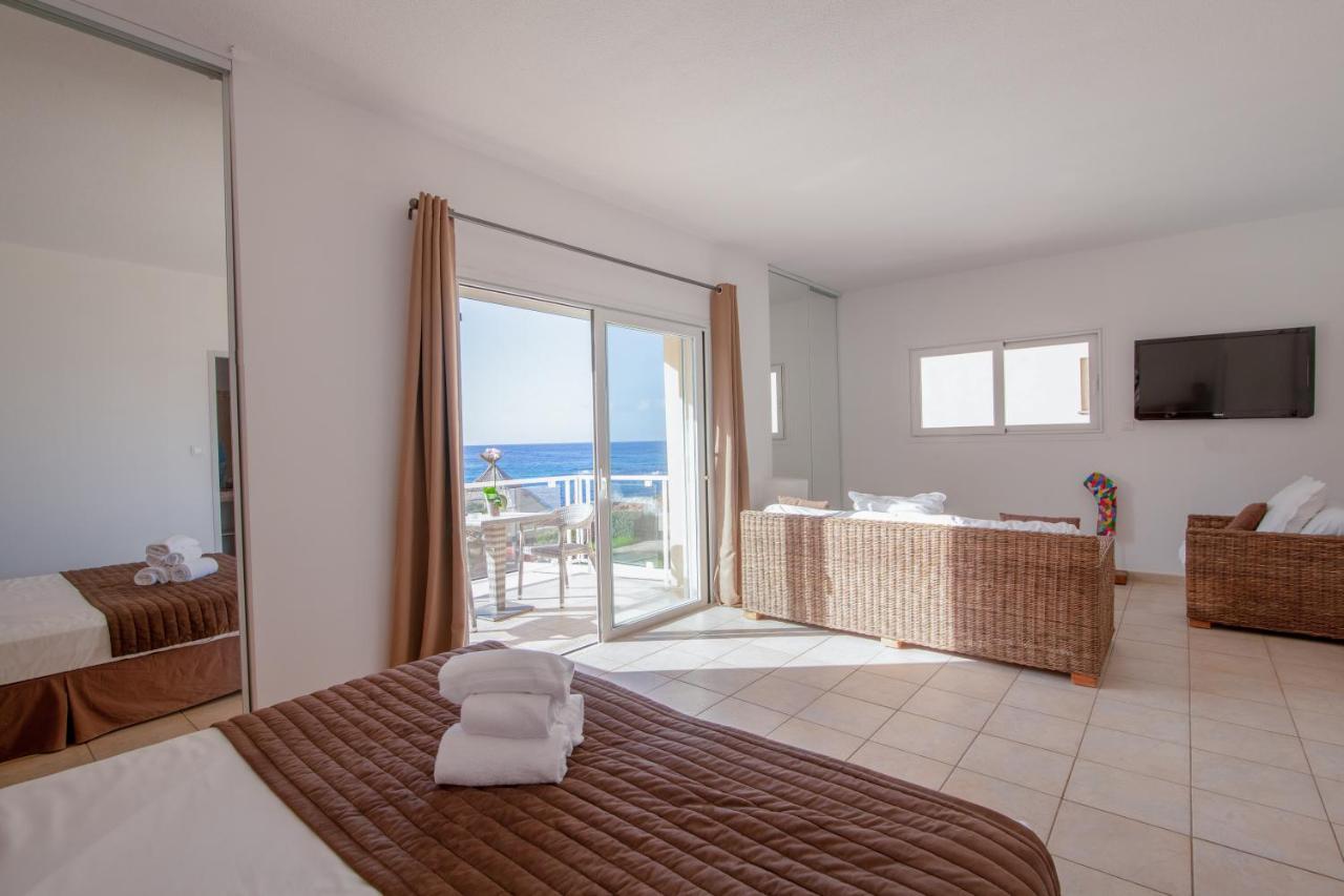 Hotel Lilium Maris Tizzano Buitenkant foto